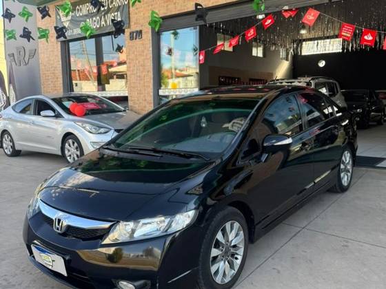 HONDA CIVIC 1.8 LXL 16V FLEX 4P MANUAL HONDA CIVIC 1.8 LXL 16V FLEX 4P MANUAL